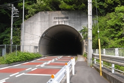 韮尾根トンネル