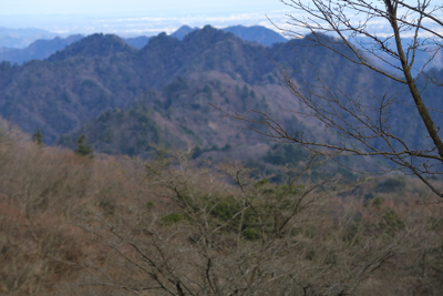 三峰山。...