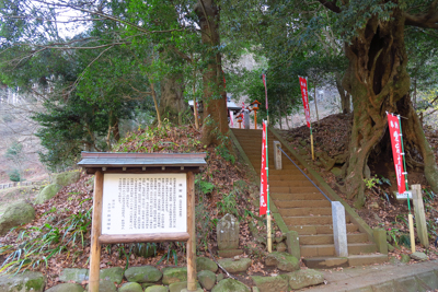 広沢寺の分岐を直進して、左に広...