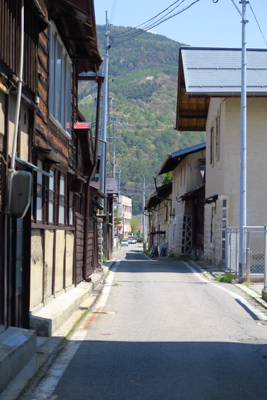 こっちの路地もいい感じ・・・。...