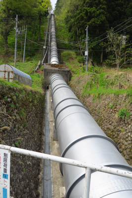 ・・・なんだ？　水力発電かなん...