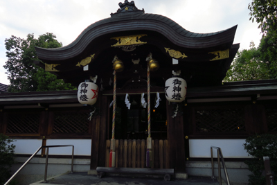 晴明神社は去年も来ているので寄...